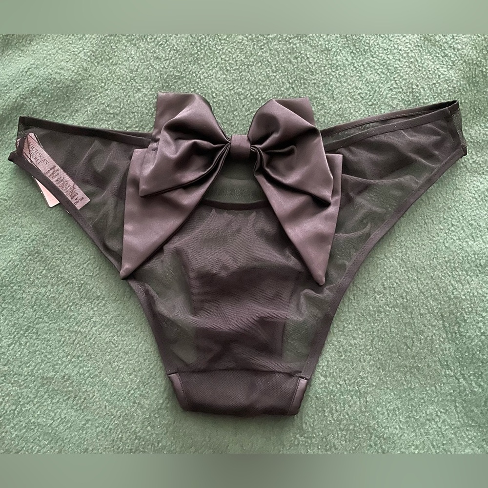 Victoria’s Secret LUXE Bow Panty